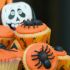 Muffins de vainilla y arañas para Halloween