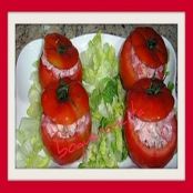 Tomates rellenos de atún