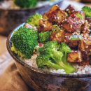 Tofu bowl, un platillo sano y ligero para este fin de semana