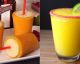 Refréscate con estas deliciosas margaritas heladas de mango
