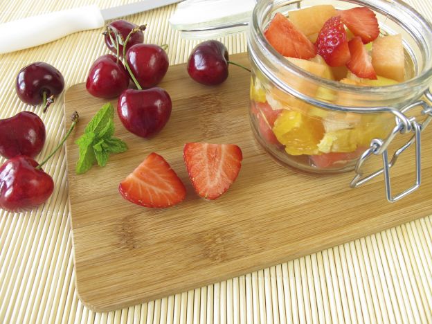 Un sencillo y efectivo consejo para comer más fruta