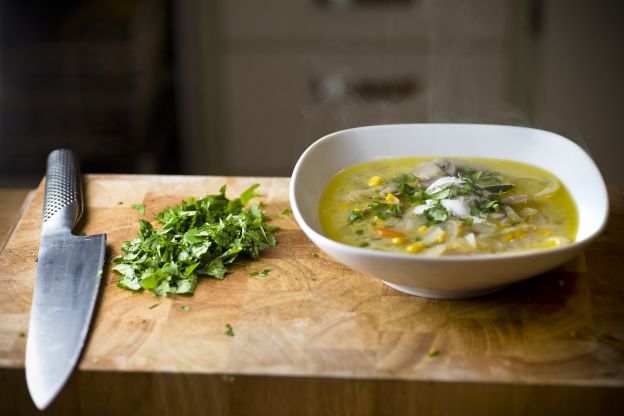 Las buenas razones para comer sopa hecha en casa