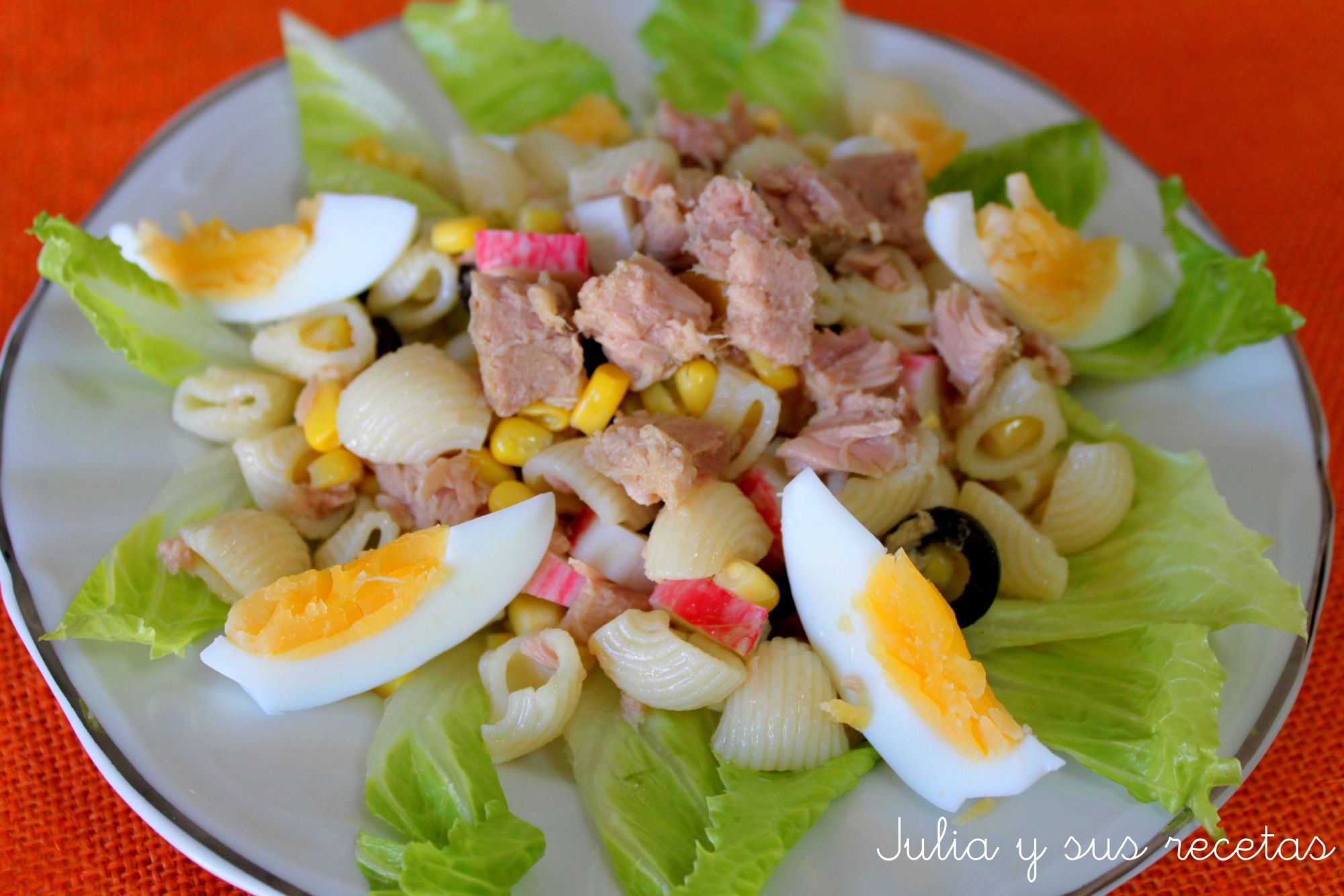 Ensalada de pasta con atún y huevo (/5)