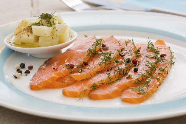 El salmón gravlax
