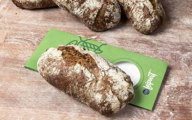 UN PRODUCTO HECHO CON INSECTOS