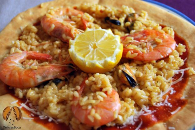 Pizza de paella