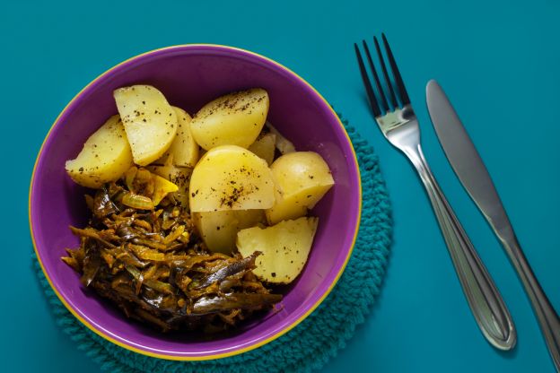 Ropavieja con cáscara de plátano
