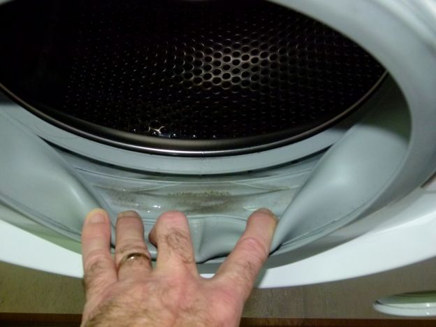 ¿Te imaginas lavar tu ropa con agua sucia?