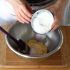 Trabajar la manteca en un bowl