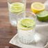 3. Beber un vasito de agua con limón