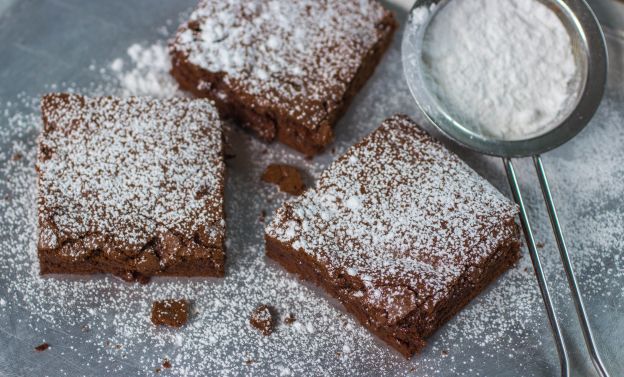 Brownie de chocolate y quinoa sin harina