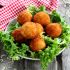 Croquetas de mozzarella, patata y jamón cocido