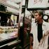 2002: Bourdain obtuvo su primer show en el canal THE Food Network, A Cook's Tour