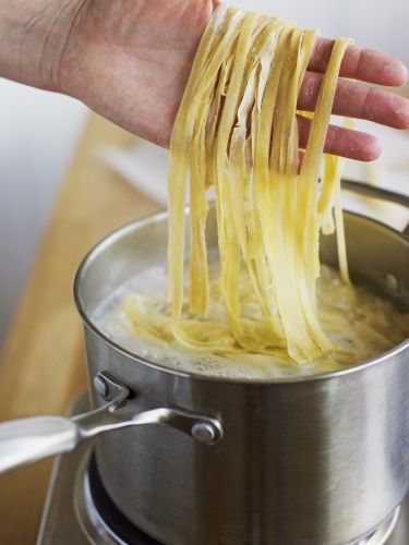 Usar una olla pequeña para la pasta