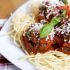 Espagueti con albóndigas