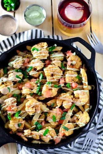 PATATAS CON GAMBAS FRITAS