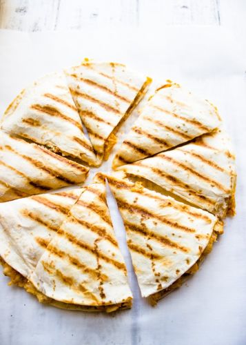 QUESADILLAS DE POLLO