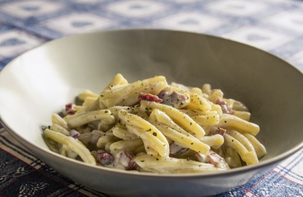 18 - Pasta con jamón y nueces