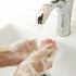 ¿Lavarse las manos con el detergente para platos?