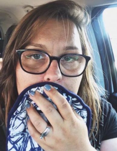 LAS NÁUSEAS SERÁN MUY FRECUENTES. ELLAS NO ENTIENDEN NI DE MOMENTO NI DE LUGAR