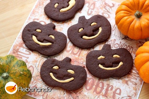 GALLETAS EN FORMA DE CALABAZA