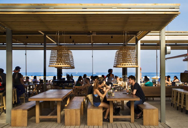 40.- LA GUINGUETA (BARCELONA)