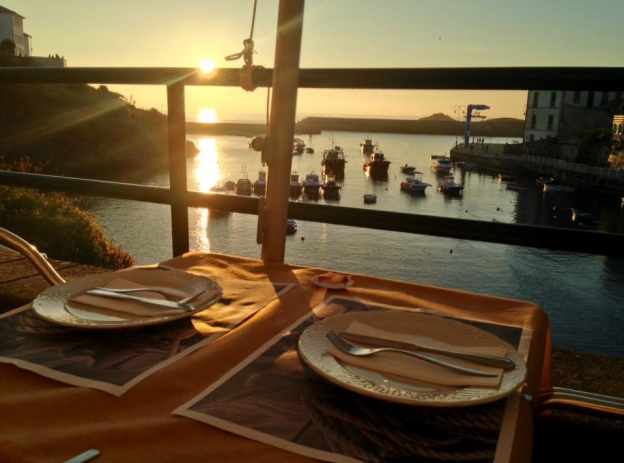 50.- CASA DEL MAR (TAPIA DE CASARIEGO, ASTURIAS)