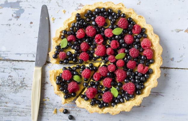 Pay de frambuesa y mora azul