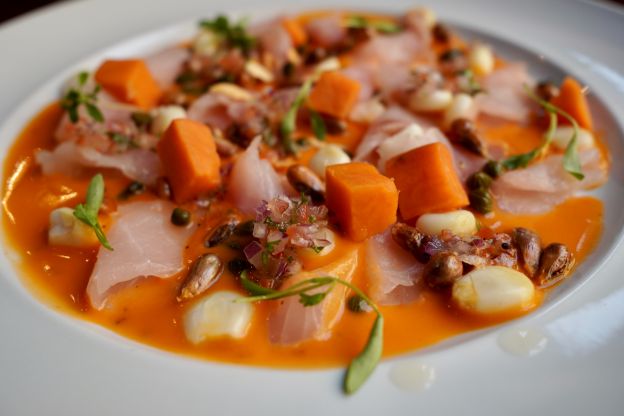 Disculpe, ¿por qué el pescado está crudo?