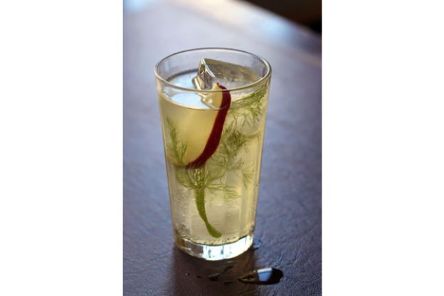 Coctel de hinojo y manzana