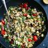 Ensalada mediterránea de quinoa con vegetales rostizados