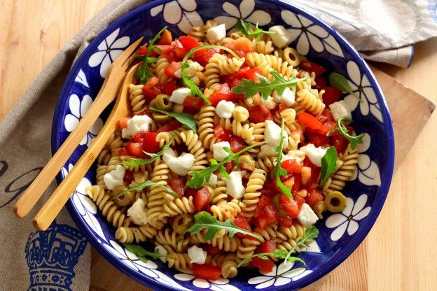 Prepara una ensalada de pasta como en Italia