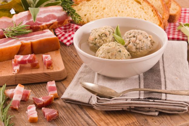 1h - Canederli italiano con jamón