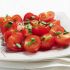 29. Corta los tomates cherry a la primera