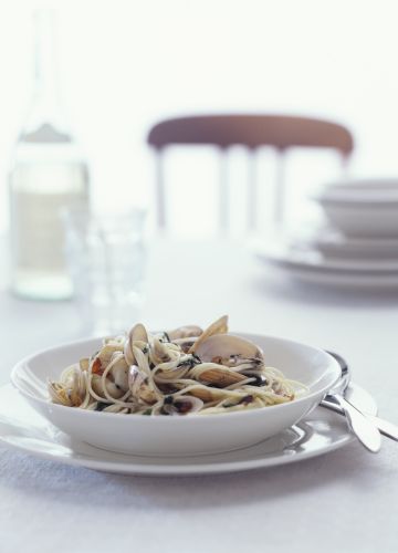 4. Spaghettis con vongole (espaguetis con almejas)