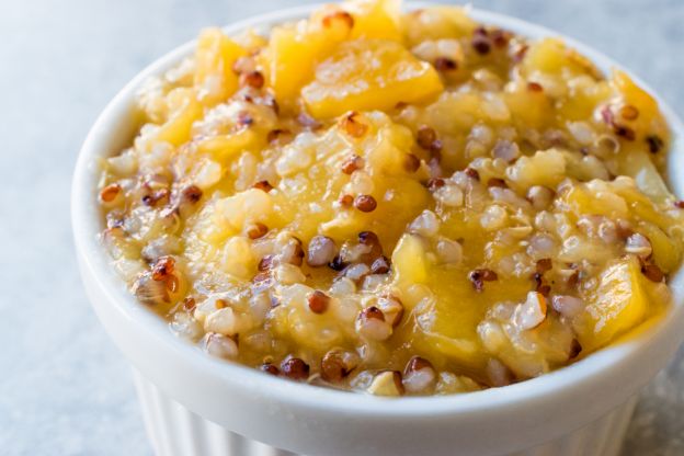 Gachas de quinoa con mango