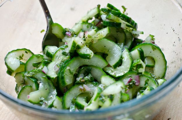 Ensalada de menta y pepino