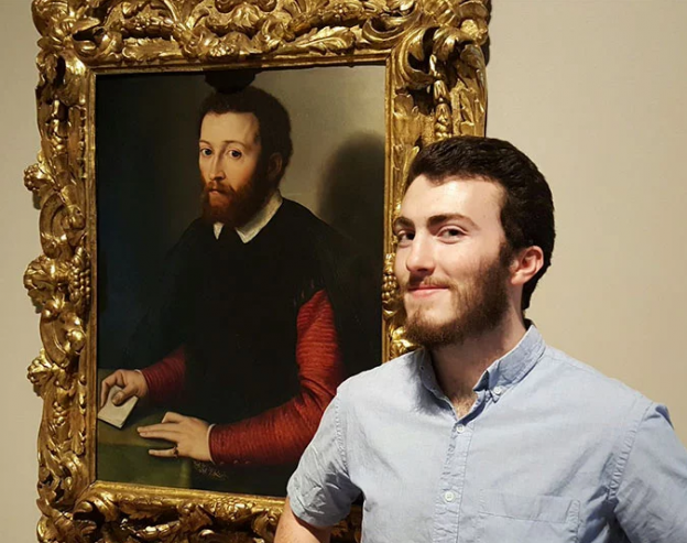 PARECE QUE LES HA HECHO EL CORTE DE PELO EL MISMO PELUQUERO