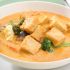 Curry vegetariano con tofu