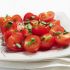 Parte los tomates cherry de una manera muy sencilla