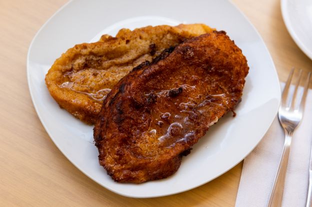 Torrijas de v ino dulce