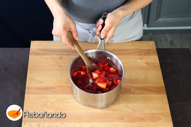 Preparación de la mermelada de fresas