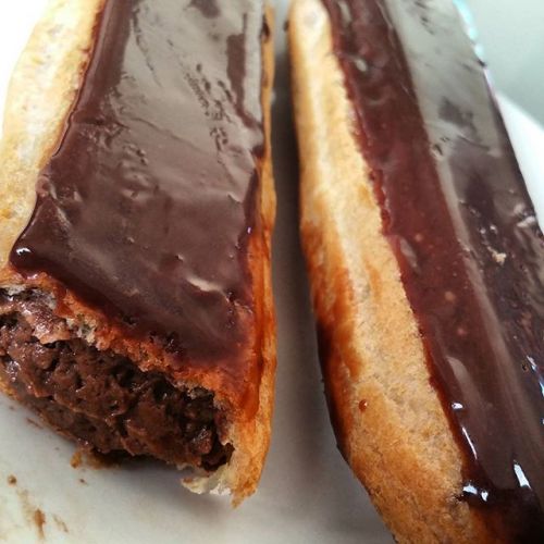 Eclair au chocolat - Francia
