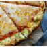 67. Pizza de coliflor y pesto