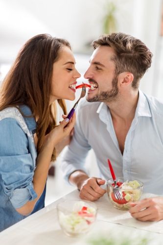 ¿Sabías que el amor puede hacer que engordes?