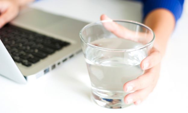 2 vasos antes del desayuno
