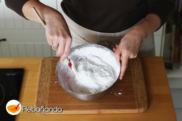 5. Mezclamos con mucho cuidado