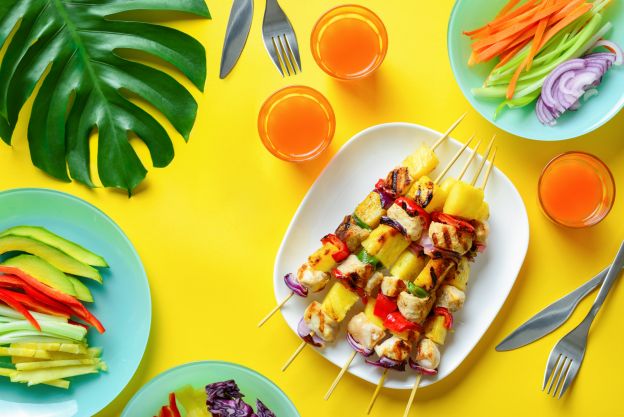 Brochetas de fruta
