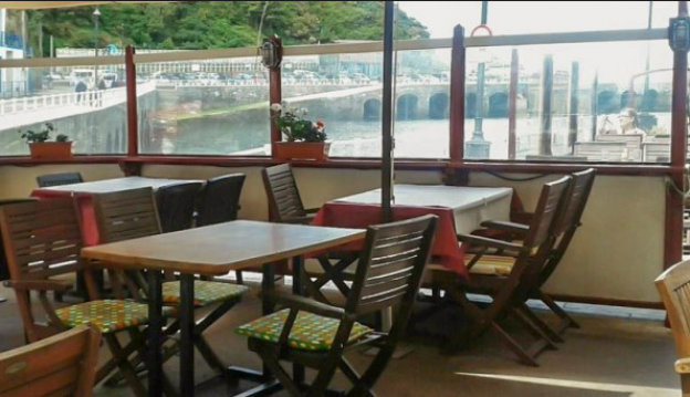 45.- La TABERNA DEL PUERTO (CUDILLERO, ASTURIAS)