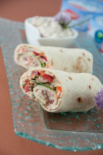 Wrap de atún y vegetales